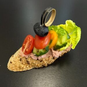 Kanapka s kachní paštikou - catering pro firmy i na soukromé oslavy