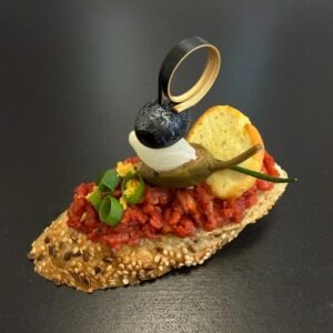 Kanapka s hovězím tatarákem - catering pro firmy i na soukromé oslavy