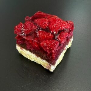 malinový mini dezert - catering pro firmy i na soukromé oslavy